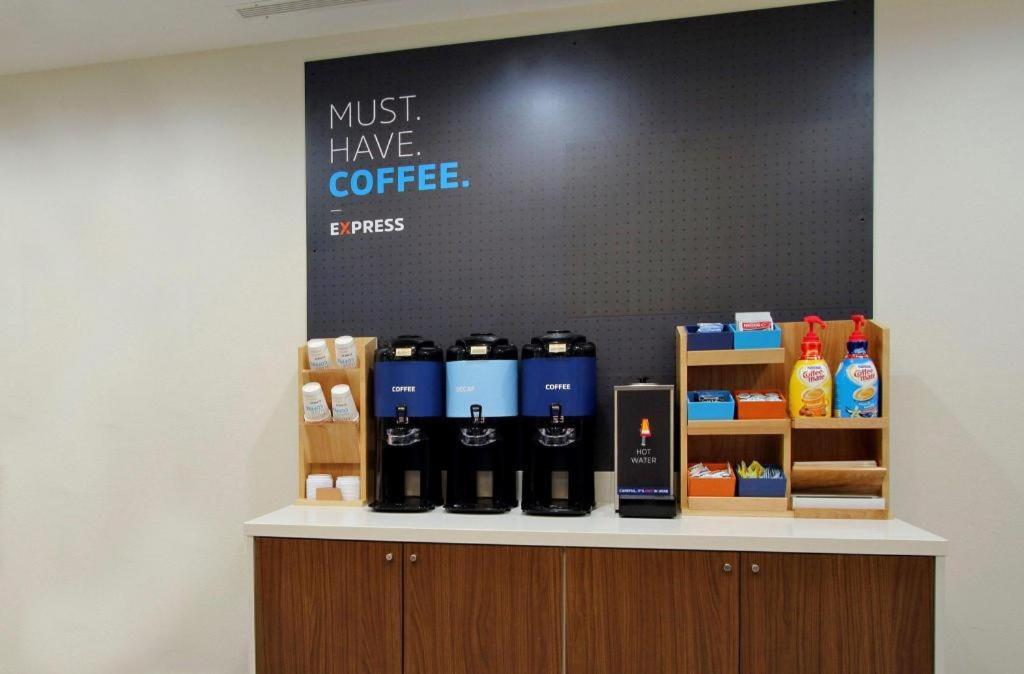 Holiday Inn Express Crockett By Ihg Kültér fotó